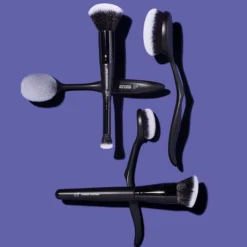 Concealer & Foundation Complexion Duo Brush