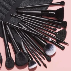 17-Piece Ultimate Makeup Brush Set & Travel Roll