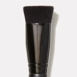 Triangular Buffing Foundation Brush